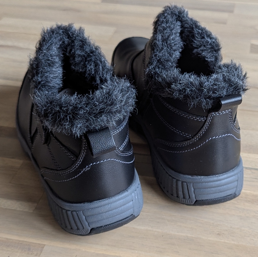 Orthofeet Women's Black Winter Boots with Faux Fur Lining - 2E Extra Wide - Picture 7 of 9